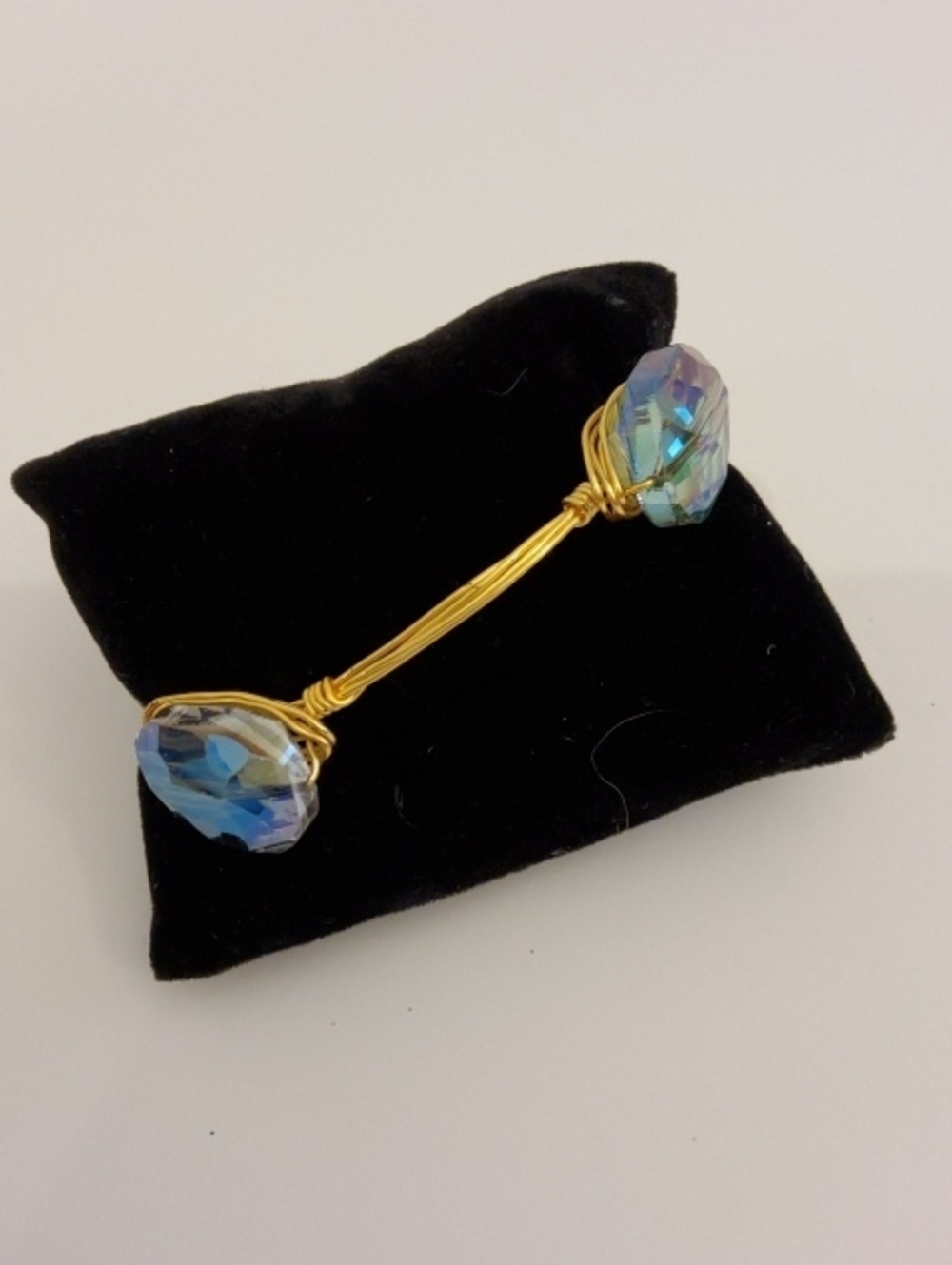 Gold Wire Bracelet with 3 Large Blue, Purple Faceted Crystals